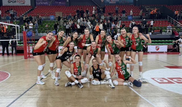 Karşıyaka filede yine evinde