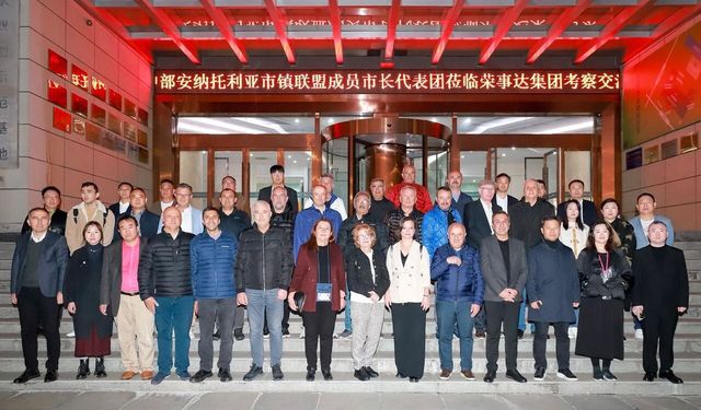 Karabağlar Belediyesi'nden Çin'e iş birliği ziyareti