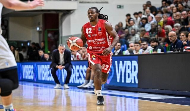 Karşıyaka'da Mala döndü, Moody geldi