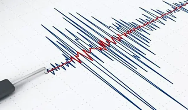 Son dakika: Kütahya'da 4 büyüklüğünde deprem!