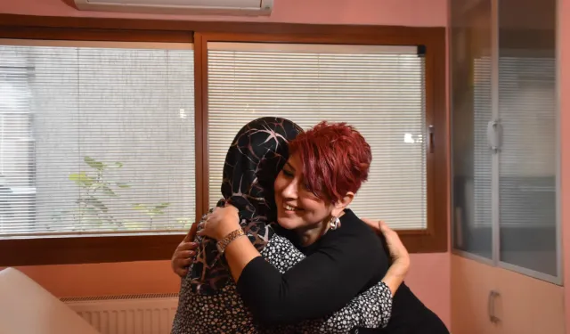 İzmir'de kalp hastası anne ile kızı birbirine umut oldu