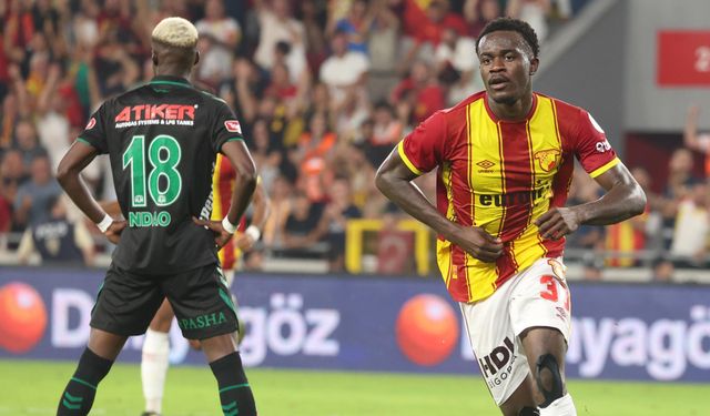 Göztepe'de Dennis'e Alman kancası
