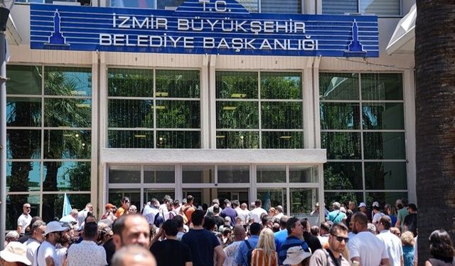 İzmir Büyükşehir’in bütçesinde yüzde 87’lik gerçekleşme: Borç 52,9 milyarı aştı