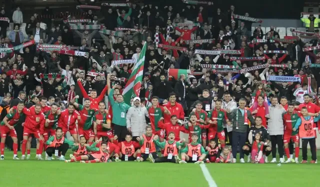 İzmir'de derbi haftası