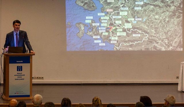 İzmir'in su sorunu masaya yatırıldı: Tasarruf uygulamaları, baraj ömrünü uzattı