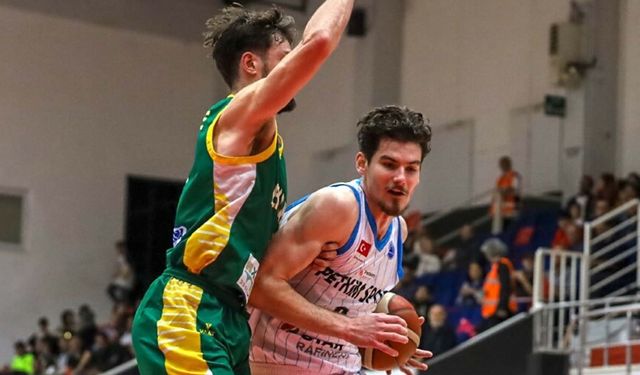 Petkimspor zorlu deplasmanda