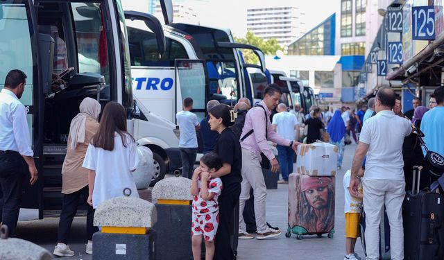 Koltuklar boşalınca otobüsler satışa çıktı