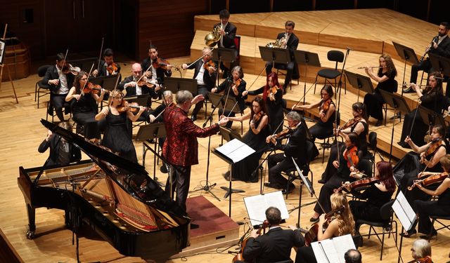 İzmir Devlet Senfoni'den en hüzünlü konser