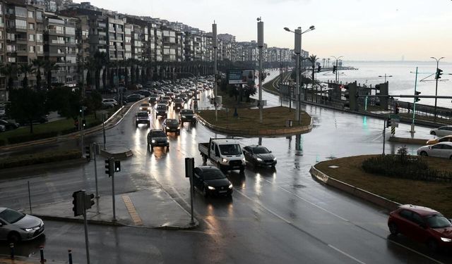 Meteoroloji tarih verdi: İzmir'e yağmur geliyor!