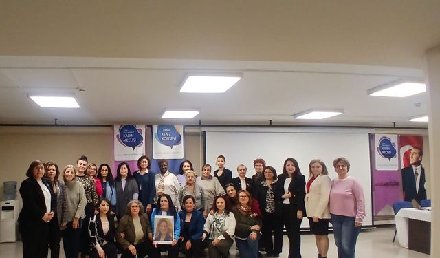 İzmir’de Kadın Meclisi Genel Kurulu tamamlandı