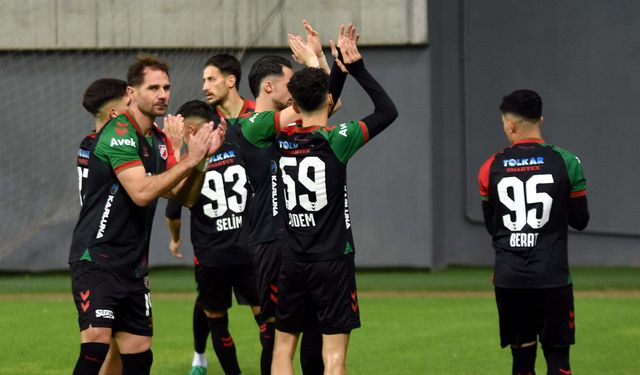 Karşıyaka şampiyonluk aşkına