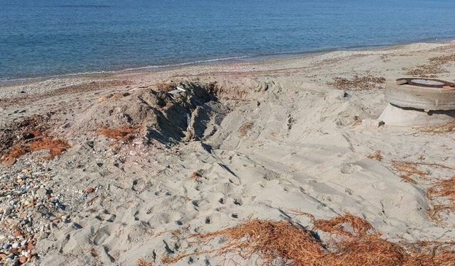 Kuşadası’nda fırtına, 8 bin yıllık tarihi gün yüzüne çıkardı