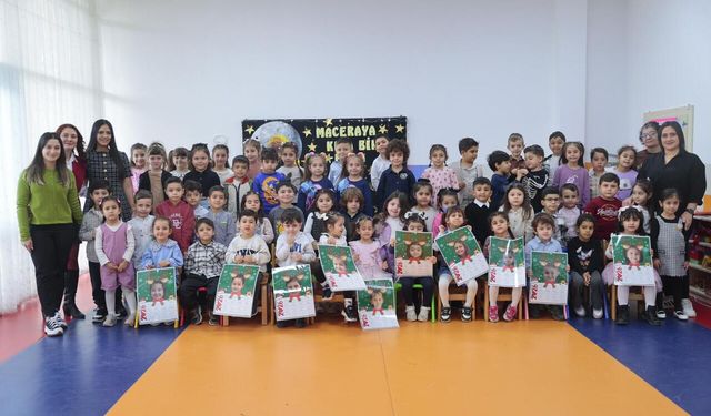 Mutlu Çocuklar Oyun Evleri’nde karne sevinci