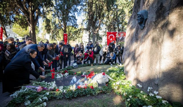 Zübeyde Hanım'a İzmir'de vefa duruşu