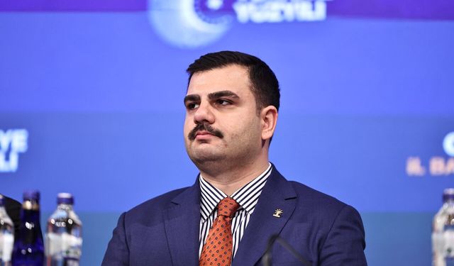 AK Partili İnan'dan Hadise'ye sert çıkış: Vergi kaçakçısı, kalkmış Türkiye’yi küçük göstermeye yelteniyor!