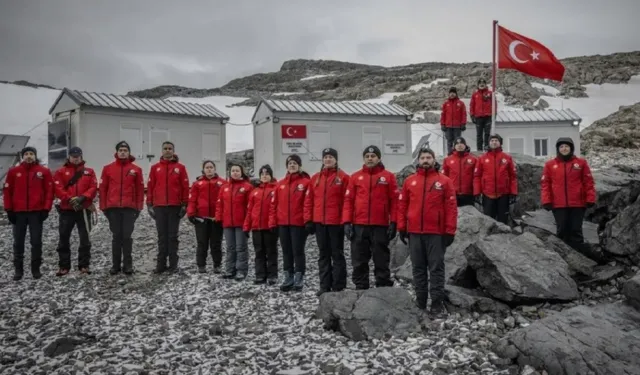 Antarktika’dan Türk bilim insanlarından kritik uyarı: “Buzulların erimesi dünyanın dengesini bozacak”