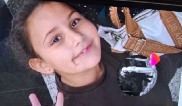 Babası tarafından katledilen Azra Cengiz toprağa verildi