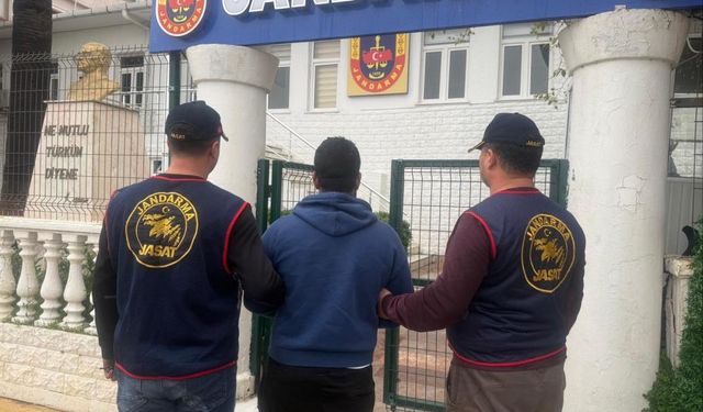 Çeşme’de kaçış son buldu! 18 yıl hapis cezası bulunan şahıs yakalandı