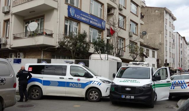 İfade vermek için gittiği karakolda polisin silahını alarak intihar etti