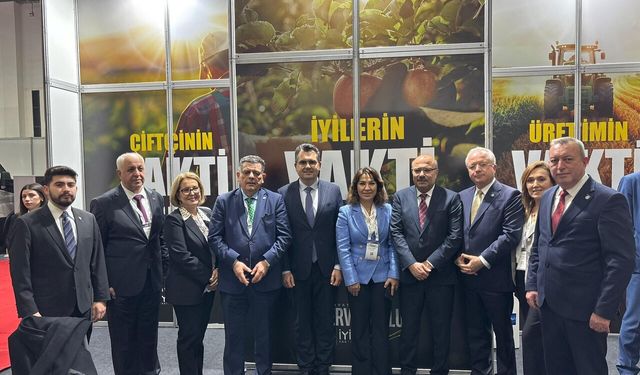 İYİ Partili Ülkü Doğan: Agroexpo İzmir’de bir ilke imza attık