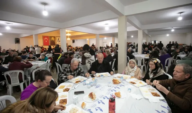 İzmir Güzelbahçe iftar çadırı 2026 nerede?