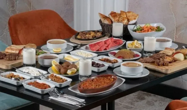 İzmir Karşıyaka iftar mekanları: 2026 Karşıyaka iftar menü ve fiyatları