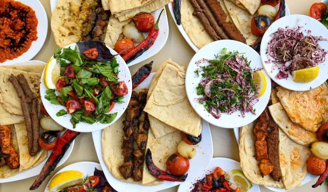 İzmir Şirinyer iftar mekanları: 2026 Şirinyer iftar menü ve fiyatları