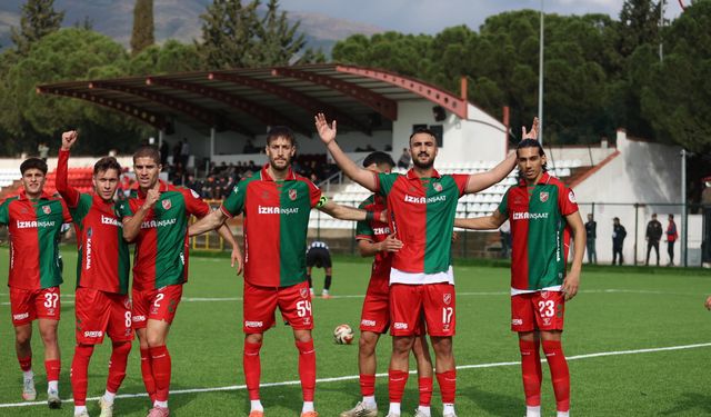 Karşıyaka, Nazilli'ye gol oldu yağdı: 10-0