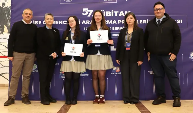 Özel Ege Lisesi’nden TÜBİTAK’ta biyoloji birinciliği