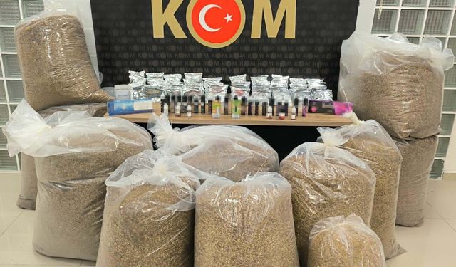 Şafak operasyonunda kaçak tütün ticaretine darbe: Tonlarca ürün ele geçirildi