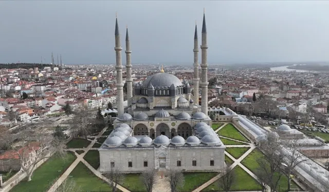 Selimiye Camii Ramazan’ın ilk günü tam kapasite açılıyor