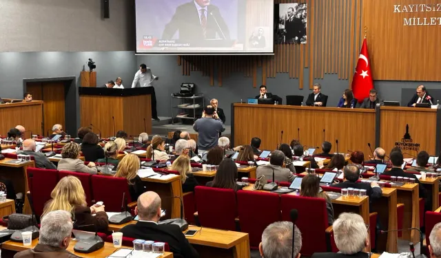İzmir Büyükşehir Meclisi’nde yoğun gündem