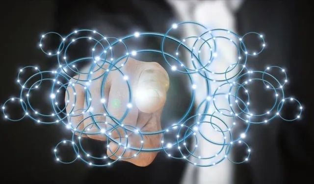 Yapay zeka iş dünyasını dönüştürüyor: Hibrit roller öne çıkıyor