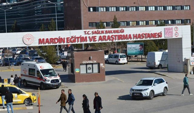 27 yaşındaki hemşire evinde ölü bulundu