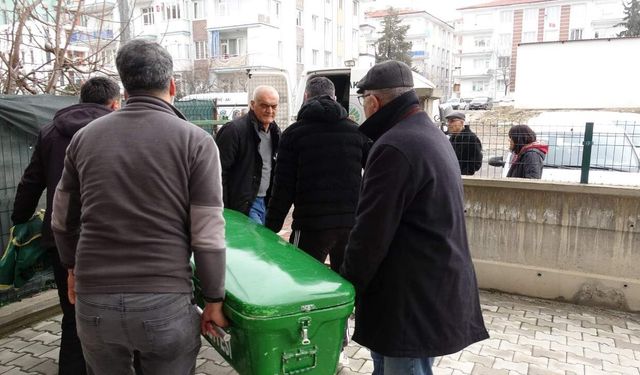 54 yaşındaki şahıs evinde ölü bulundu