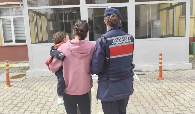 7 suçtan aranan kadın bebeğiyle birlikte tutuklandı