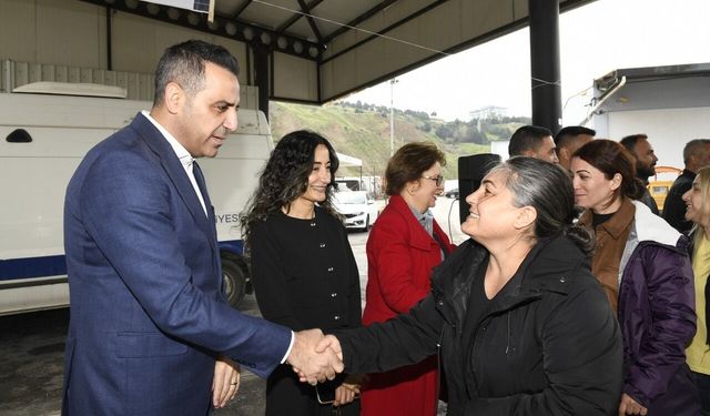 Başkan Yıldız’dan personelle bayramlaşma: "Birlik ve beraberliğimiz daim olsun"