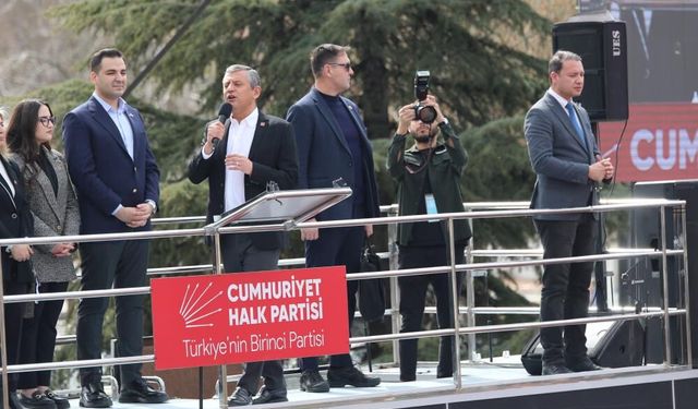 CHP lideri Özel “Millet İradesine Sahip Çıkıyor” mitinginde konuştu