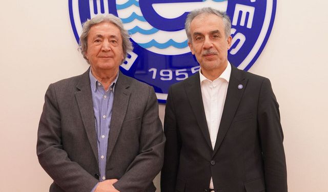 Dünyaca ünlü bilim insanı Ege Üniversitesi'nde: Yapay zeka dönemi başlıyor