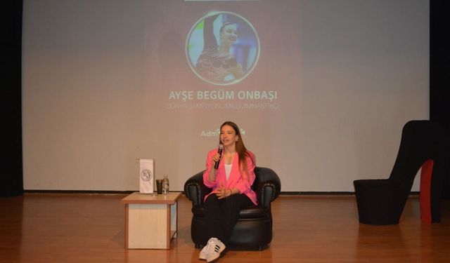 Ege Üniversitesi’nde "Cam Tavan" paneli: Kadın liderler deneyimlerini paylaştı