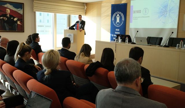 EGİAD'da gündem: "Yapay Zekâ Okuryazarlığı"