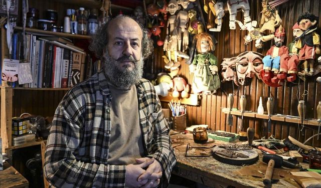 Geleneksel gölge oyununu yeni kuşaklarla buluşturuyor