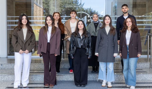 Genç iç mimarların projeleri ödülle taçlandı