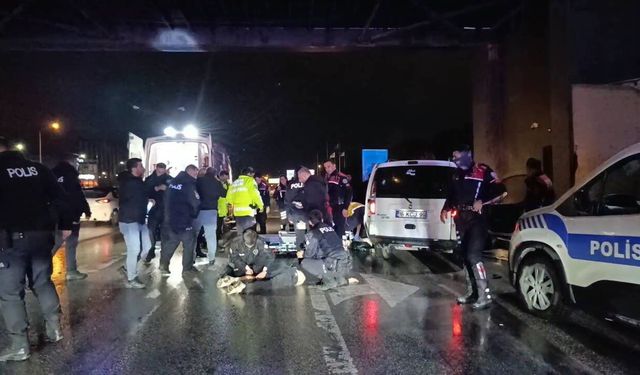 Genç kadın polislerin gözü önünde katledildi