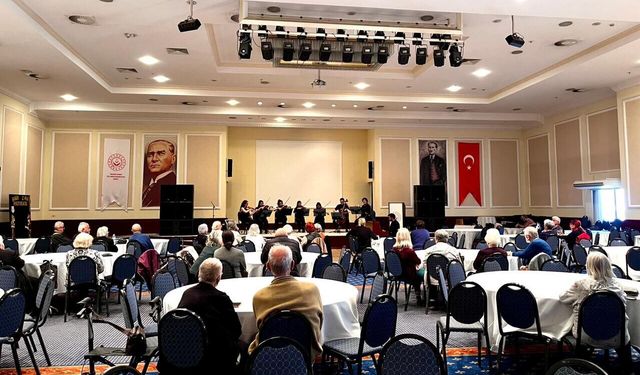 Huzurevinde ‘klasik müzik’ şöleni