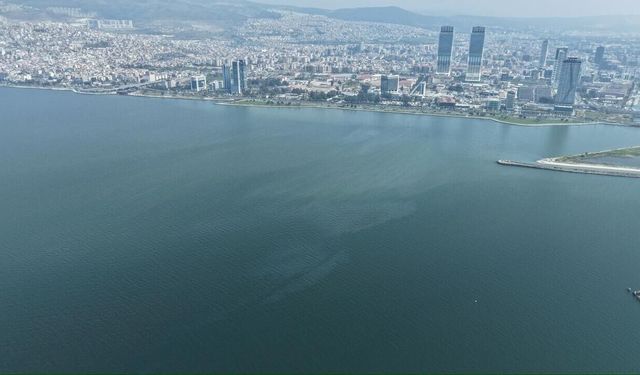 İzmir Körfezi’nde alarm: Dış kaynaklı kirlilik yeniden tespit edildi