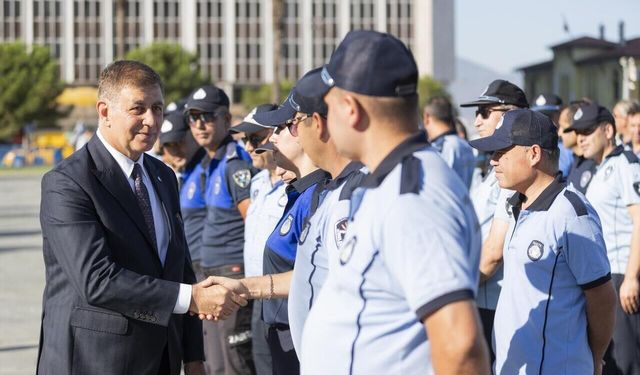 İzmir Zabıtası iki yılda 150 binden fazla işyerini denetledi
