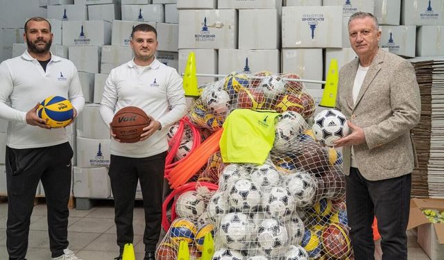 İzmir’de amatör spora 25 milyon liralık destek