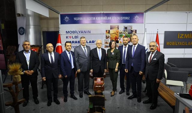 Karabağlar Standı İzmir Mobilya Fuarı’nda