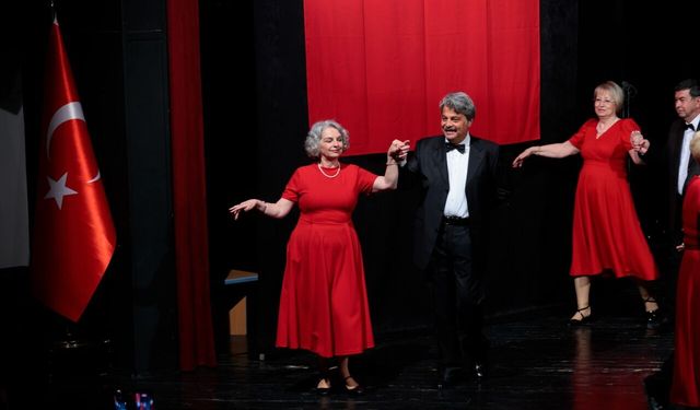 Konaklı çınarlar, Yaşlılara Saygı Haftası’na performanslarıyla damga vurdu